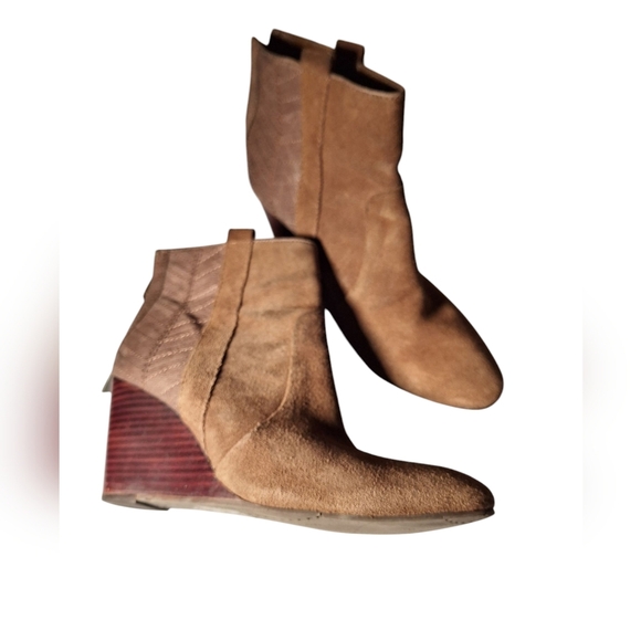 Dolce Vita Brown Suede Leather Heeled Booties Wedge Ladies 8 Boho Hippie Grandma - Picture 2 of 8